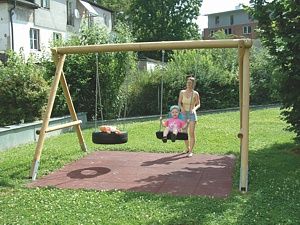 KIT Zweifachschaukel (Foto: Obra)