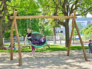 Nestschaukel (Foto: Obra)