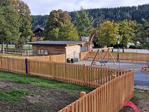 Beispiel Zaun